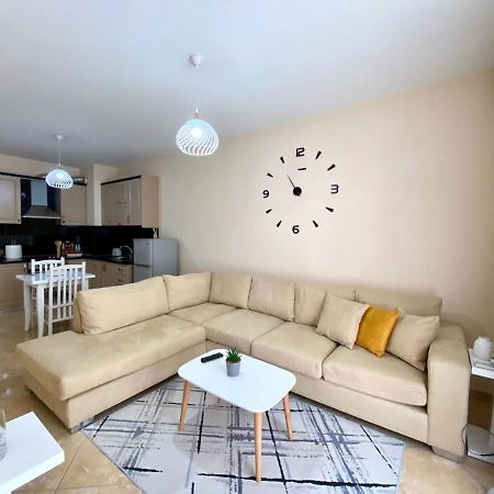 Chlo Apartment 2 Tirana Extérieur photo