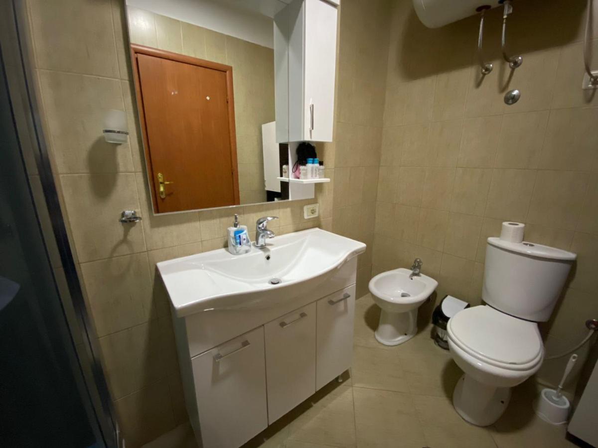 Chlo Apartment 2 Tirana Extérieur photo